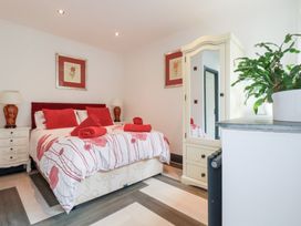 Chapel Green Studio - Cornwall - 943042 - thumbnail photo 11