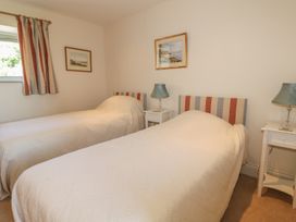 Cow Byre - North Yorkshire (incl. Whitby) - 943576 - thumbnail photo 14
