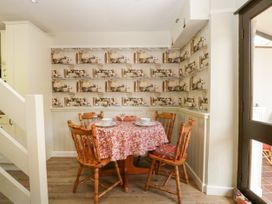 Reading Room Cottage - Cotswolds - 943645 - thumbnail photo 10