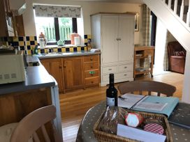 Oak Cottage - South Wales - 943683 - thumbnail photo 7