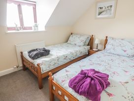 Cherry Cottage - South Wales - 943687 - thumbnail photo 15