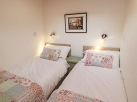 Sunny Cottage - Yorkshire Dales - 943950 - thumbnail photo 19