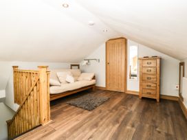 1 Bury Farm Cottage - Hampshire - 945151 - thumbnail photo 17