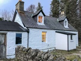 Old Grumbeg Cottage - Scottish Highlands - 945345 - thumbnail photo 2