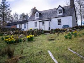 Old Grumbeg Cottage - Scottish Highlands - 945345 - thumbnail photo 1