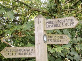 Shepherd's Hut - Peak District & Derbyshire - 945504 - thumbnail photo 22