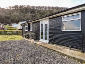 Chalet 95 - Mid Wales - 949009 - thumbnail photo 12