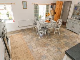 Snowdrop Cottage - South Wales - 949428 - thumbnail photo 11