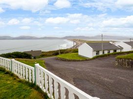 Rossbeigh Beach Cottage No 6 - County Kerry - 950536 - thumbnail photo 11