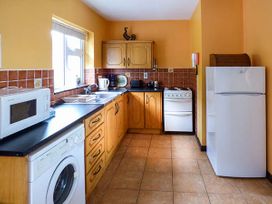 Rossbeigh Beach Cottage No 6 - County Kerry - 950536 - thumbnail photo 6