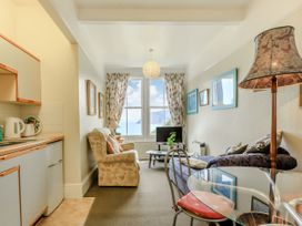 Clooneavin Apartment 5 - Devon - 950611 - thumbnail photo 1