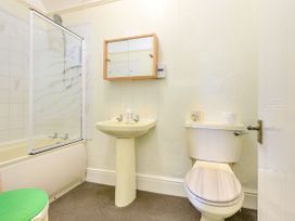 Clooneavin Apartment 6 - Devon - 950612 - thumbnail photo 15