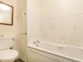 Clooneavin Apartment 8 - Devon - 950613 - thumbnail photo 29