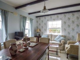 No.1 Apt, Brandy Harbour Cottage - Shancroagh & County Galway - 951117 - thumbnail photo 3