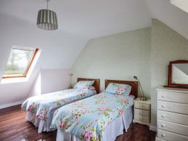 No.1 Apt, Brandy Harbour Cottage - Shancroagh & County Galway - 951117 - thumbnail photo 7