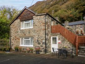 Ground Floor Apartment - North Wales - 951391 - thumbnail photo 1