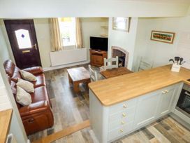 Fran's Cottage - North Yorkshire (incl. Whitby) - 954015 - thumbnail photo 3