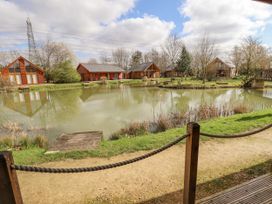 Lily-pad Lodge - Lincolnshire - 954121 - thumbnail photo 29