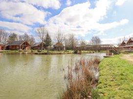 Lily-pad Lodge - Lincolnshire - 954121 - thumbnail photo 33