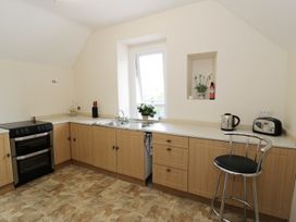 Station Apartment - North Wales - 954572 - thumbnail photo 5