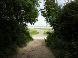 The Cottage at Wylan Hall - Anglesey - 957505 - thumbnail photo 17