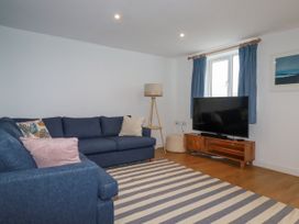 Apartment 6 - Cornwall - 958618 - thumbnail photo 3