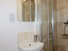 Apartment 6 - Cornwall - 958618 - thumbnail photo 14