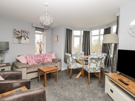 Manor Heath Apartment 4 - North Yorkshire (incl. Whitby) - 958919 - thumbnail photo 7