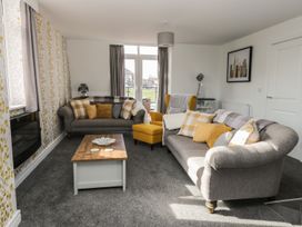 Manor Heath - The Penthouse - North Yorkshire (incl. Whitby) - 958921 - thumbnail photo 8