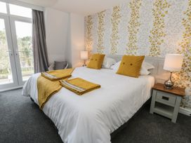 Manor Heath - The Penthouse - North Yorkshire (incl. Whitby) - 958921 - thumbnail photo 20