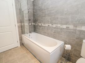 Manor Heath - The Penthouse - North Yorkshire (incl. Whitby) - 958921 - thumbnail photo 29