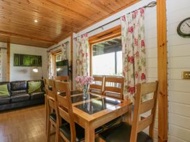 Willow Lodge - Dorset - 960304 - thumbnail photo 8