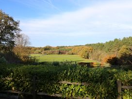 Long Meadow - Kent & Sussex - 965129 - thumbnail photo 13