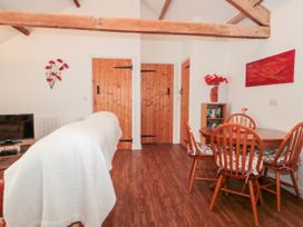 Poppy Cottage - South Wales - 965916 - thumbnail photo 7