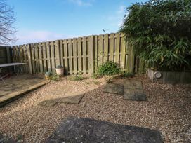 Hurst View - Isle of Wight & Hampshire - 966497 - thumbnail photo 26
