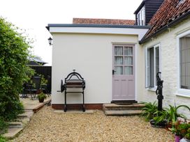 Mrs Dale's Cottage - Norfolk - 966684 - thumbnail photo 2
