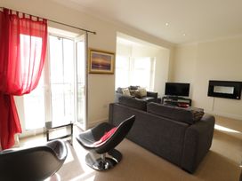 Apartment 3 Marian Y Mor - North Wales - 967080 - thumbnail photo 6