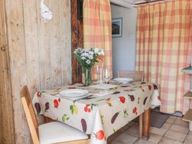 The Cottage - North Wales - 967433 - thumbnail photo 6