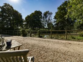 The Little Granary - Hampshire - 967948 - thumbnail photo 16
