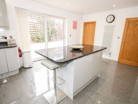 13 Parc Llindir - North Wales - 970030 - thumbnail photo 11
