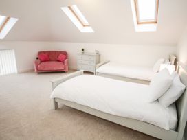 13 Parc Llindir - North Wales - 970030 - thumbnail photo 23