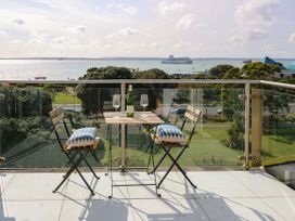 19 Seaview Apartments - Hampshire - 970507 - thumbnail photo 25