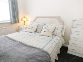 Seaspray - North Yorkshire (incl. Whitby) - 971050 - thumbnail photo 8