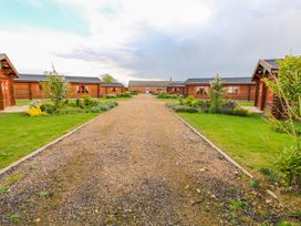 Cedar Lodge - Lincolnshire - 972997 - thumbnail photo 27