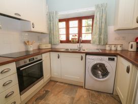 4 Victoria Terrace - Somerset & Wiltshire - 973412 - thumbnail photo 7