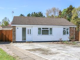 16 Heron Gardens - Norfolk - 973883 - thumbnail photo 2