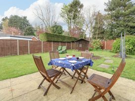 16 Heron Gardens - Norfolk - 973883 - thumbnail photo 23