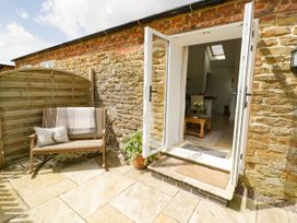 Oak Barn - Cotswolds - 974104 - thumbnail photo 4
