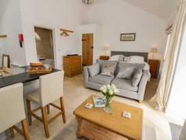 Oak Barn - Cotswolds - 974104 - thumbnail photo 8