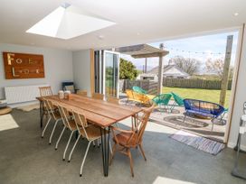 Forest Lodge - Anglesey - 974110 - thumbnail photo 7